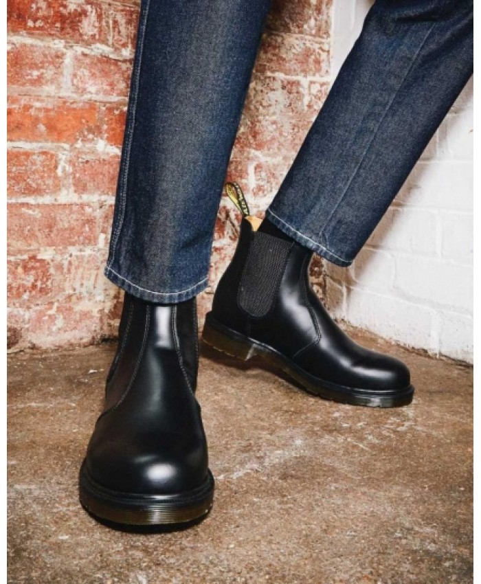 
            2976 Smooth Leather Chelsea Boots BLACK        