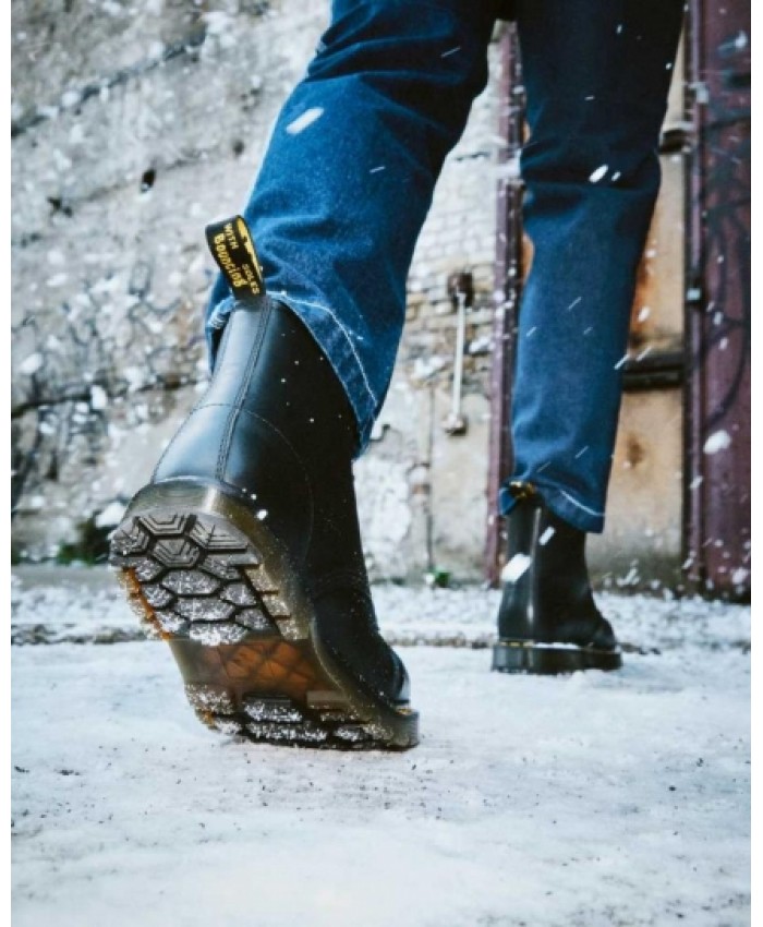 
            1460 DM Wintergrip Leather Lace Up Boots BLACK        