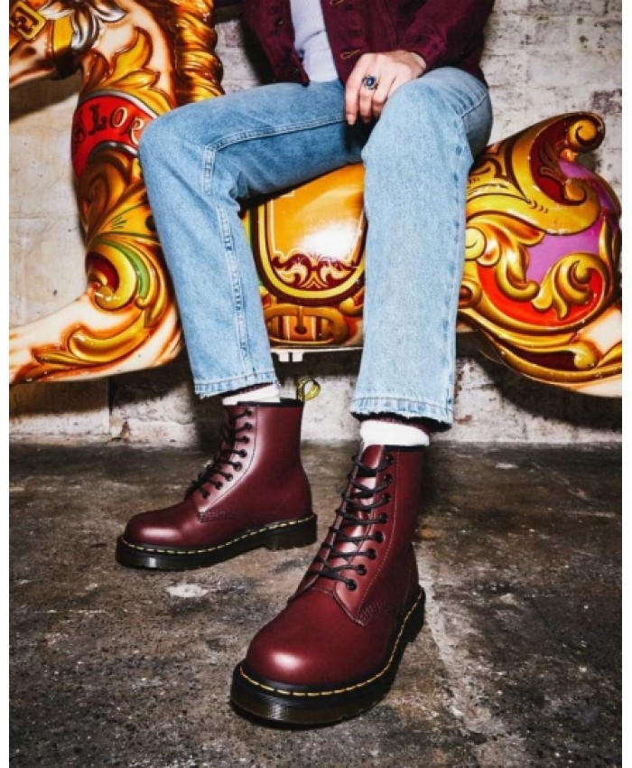 
            1460 Smooth Leather Lace Up Boots CHERRY RED        